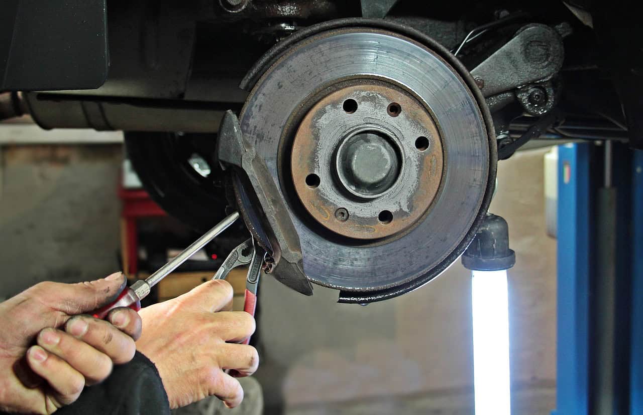 brake oil replacement